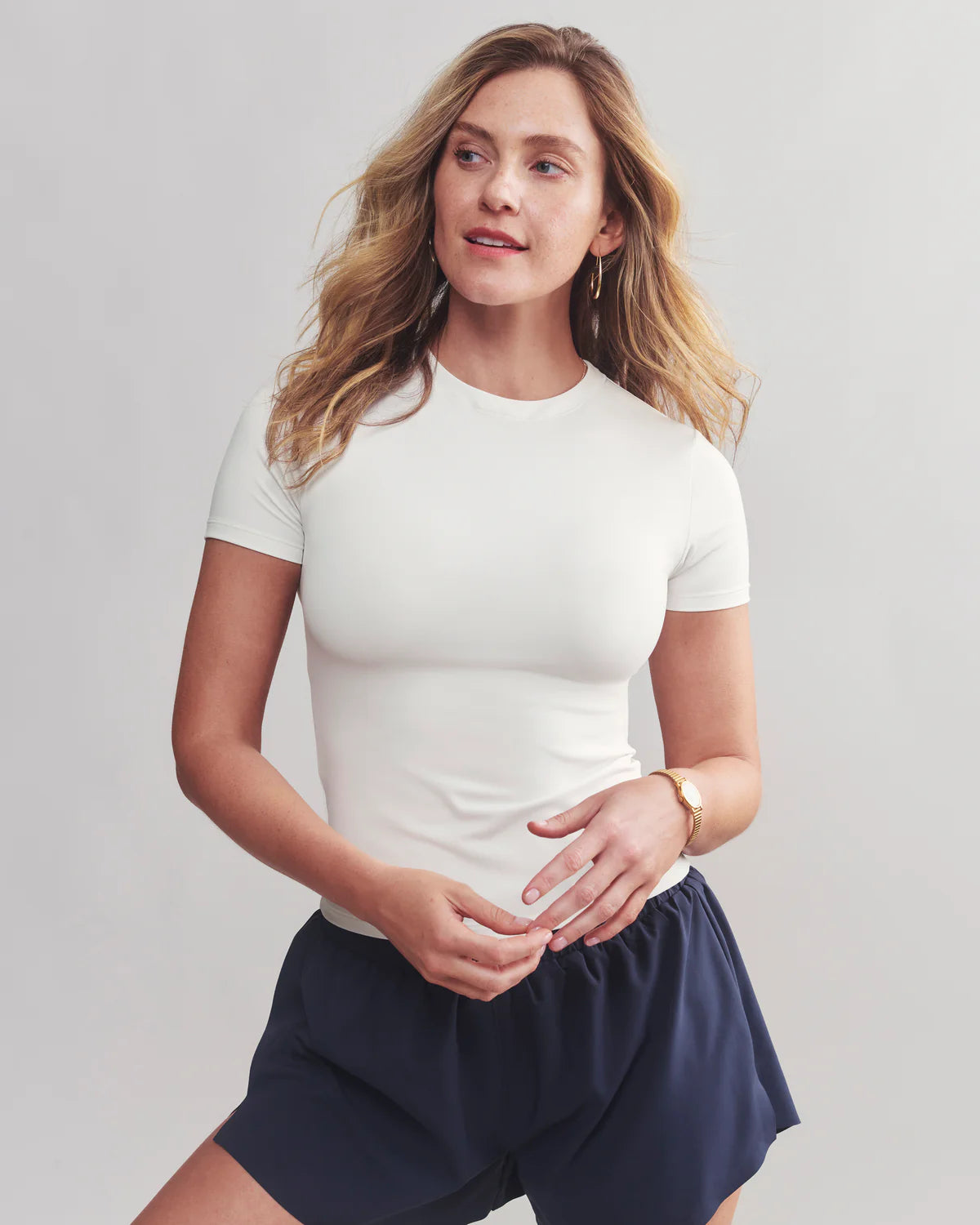 Rhone Women's Ultimate Layer T-Shirt - Snow White-- Oversized T-Shirt Spandex breathable Rhone Women's Ultimate Layer T-Shirt - Snow White-- Oversized T-Shirt Spandex breathable